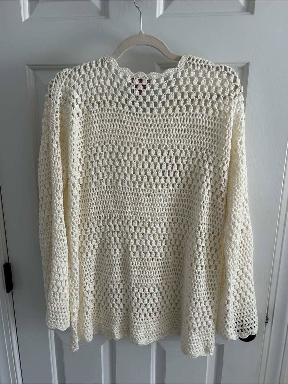 Show me your mumu Paula White Crochet Swim Cover-Up Tunic pullover - Picture 5 of 5
